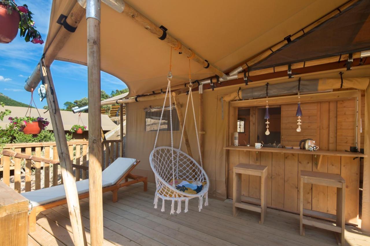 ホテル Sea Glamping コトル エクステリア 写真