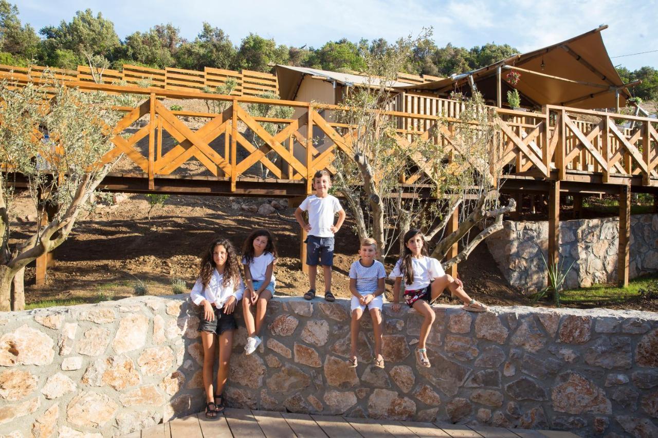 ホテル Sea Glamping コトル エクステリア 写真