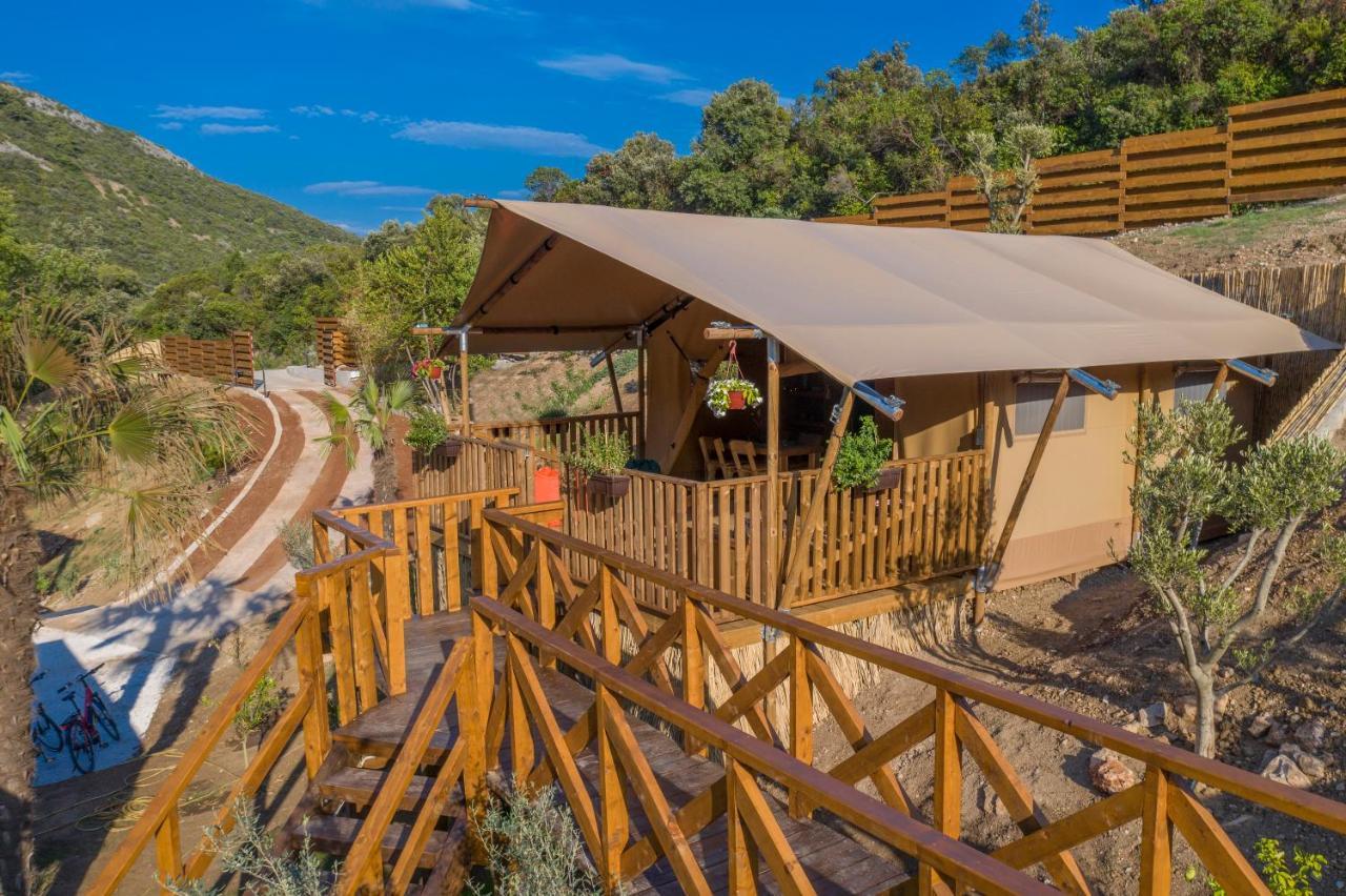 ホテル Sea Glamping コトル エクステリア 写真