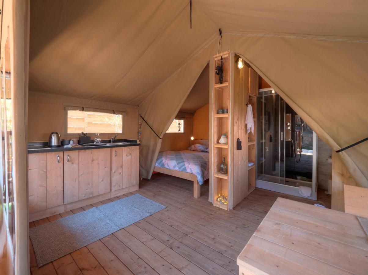 ホテル Sea Glamping コトル エクステリア 写真