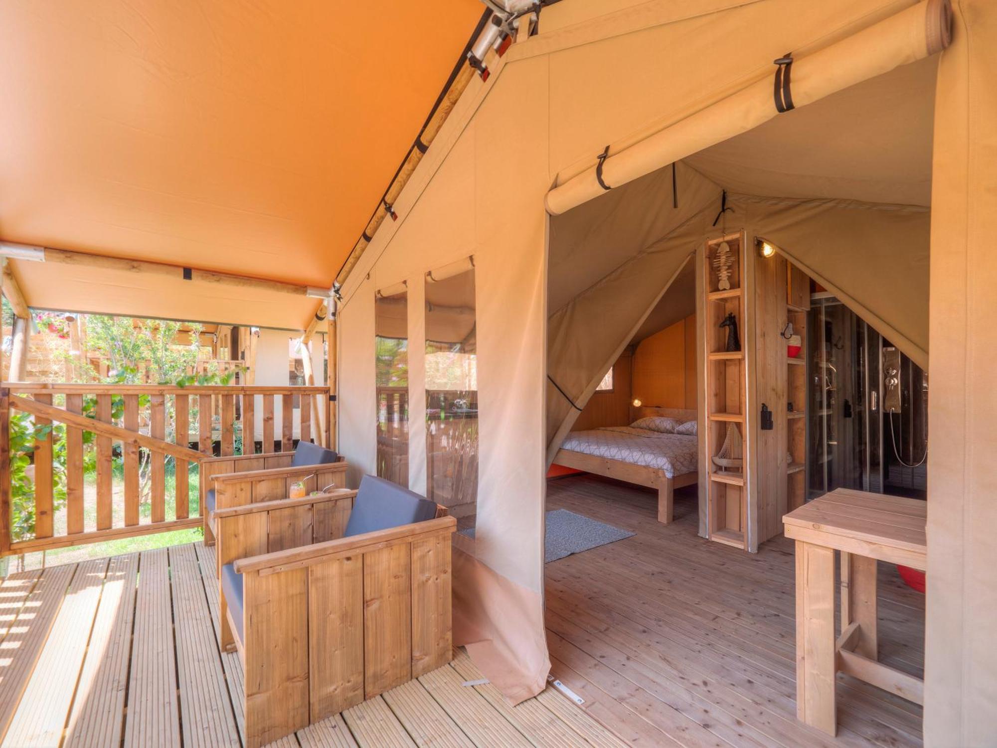 ホテル Sea Glamping コトル エクステリア 写真