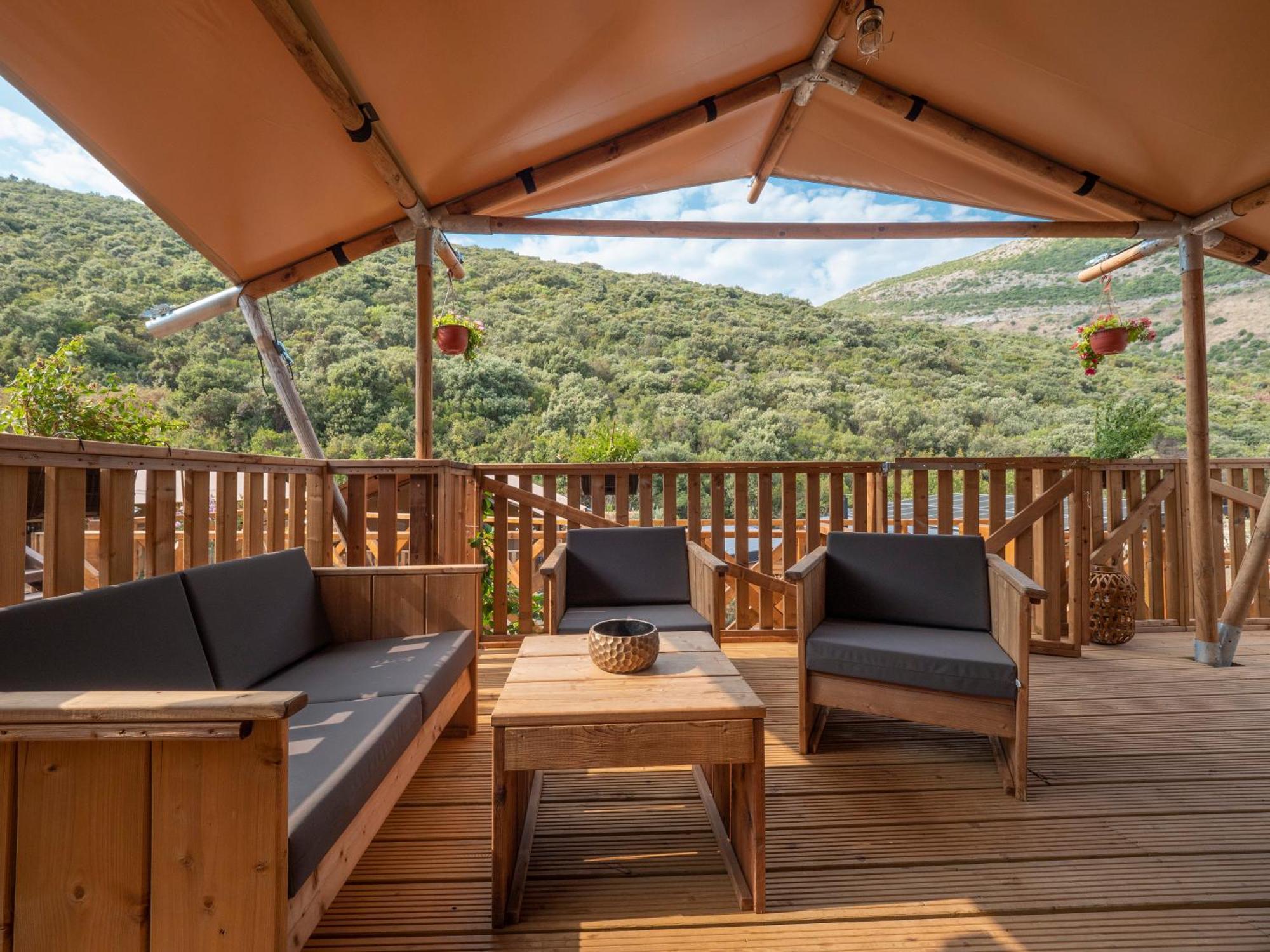 ホテル Sea Glamping コトル エクステリア 写真